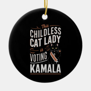 Deze kinderloze kattenvrouw stemt op Kamala Keramisch Ornament