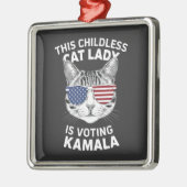 Deze kinderloze poes mevrouw stemt Kamala-verkiezi Metalen Ornament (Links)