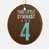 DEZE KLEINE GYMNAST IS 4 Cool 4th Birthday Boy Keramisch Ornament (Links)