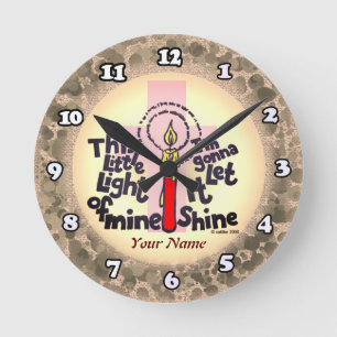 Deze kleine lichte Christelijke klok