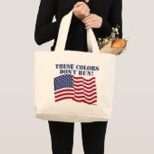 DEZE KLEUREN LOPEN NIET! GROTE TOTE BAG (Voorkant (product))