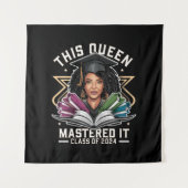 Deze koningin behaalde het afstudeerjaar 2024 wandkleed (Voorkant)