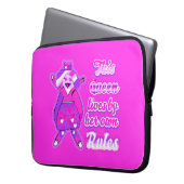 Deze koningin leeft volgens haar eigen regels Elec Laptop Sleeve (Voorkant Links)