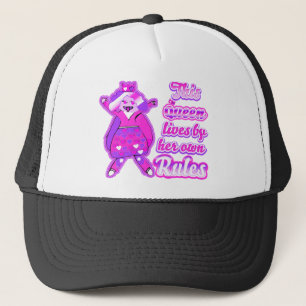 Deze koningin leeft volgens haar eigen regels trucker pet
