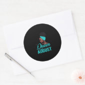 Deze koningin werd geboren in augustus 2010 in Bla Ronde Sticker (Envelop)