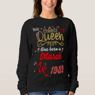 Deze koningin werd geboren in maart 1989 maart ver trui