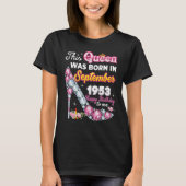 Deze koningin werd geboren in september 1953 Happy T-shirt (Voorkant)
