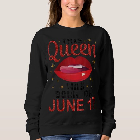 Deze koningin werd geboren op 17 juni. trui (Voorkant)
