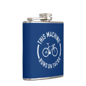 Deze machine draait op taco's heupfles (Rechts)