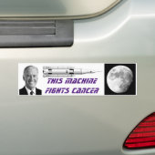 Deze machine vecht tegen kanker - Bumpersticker (Op auto)