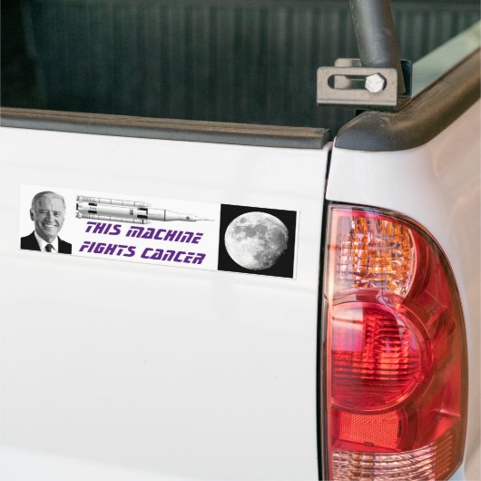 Deze machine vecht tegen kanker - Bumpersticker (Op Truck)
