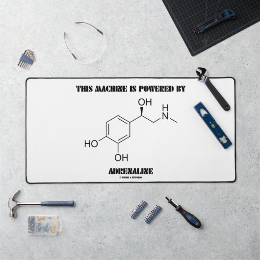 Deze machine wordt aangedreven door adrenaline-mol bureaumat (Werkstation)