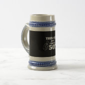 Deze man draaide net 50. bierpul (Voorkant links)