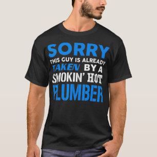 Deze man, genomen door een rokin Hot Plumber T-shirt
