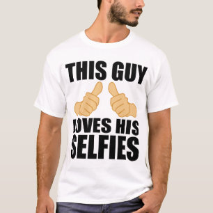 DEZE MAN HOUDT VAN ZIJN SELFIES T-SHIRT