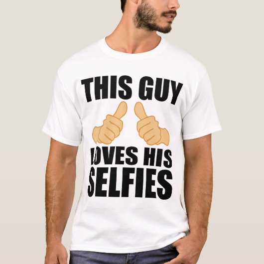DEZE MAN HOUDT VAN ZIJN SELFIES T-SHIRT (Voorkant)