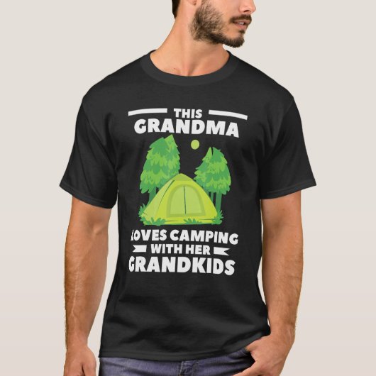 Deze oma houdt van kamperen met haar kleinkinderen t-shirt (Voorkant)