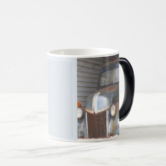 Deze oude vrachtwagen magische mok (Voorkant rechts)