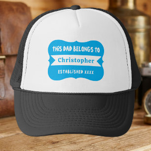 Deze papa hoort bij de aangepaste naam est jaar bl trucker pet