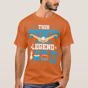 Deze sportlegende zwemt nu als 17-jarige haar 17e  t-shirt