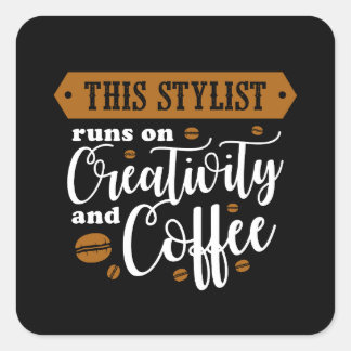 Deze stylist draait op creativiteit en koffie vierkante sticker