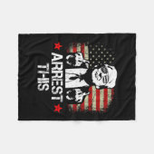 Deze Trump Middelvingers Pro Trump 2024 (op rug) Fleece Deken (Voorkant (Horizontaal))