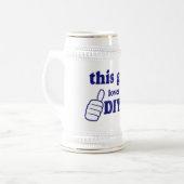 Deze vent houdt van de dij bierpul (Voorkant links)