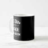Deze vent is de vader van de bruidegom bruid huwel koffiemok (Voorkant links)