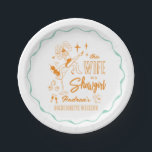 Deze vrouw is een showgirl vrijgezellenweekend papieren bordje<br><div class="desc">Maak het glamour en klaar je voor op een onvergetelijke avond in ware Vegas-stijl! Deze speelse, handgeïllustreerde papieren bord heeft een kleurrijk palet van oranje en turquoise, waarbij retro-showgirl flair wordt gecombineerd met speelse Las Vegas-geïnspireerde casinotekeningetjes - denk aan glinsterende silhouetten van showgirls, dobbelstenen, speelkaarten, heldere marquee-lichten en sterrenhemel boven...</div>