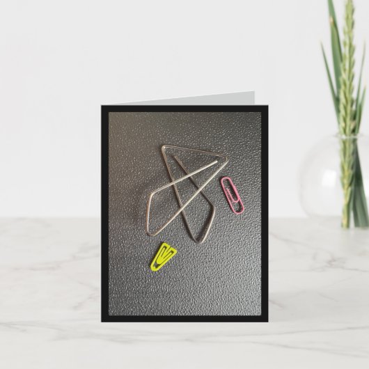 Deze wordt momenteel volledig bewaard met een pape kaart (Voorkant)