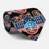 Dezz Nuts 2016 Stropdas (Opgerold)