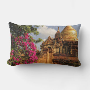 Dhamma Yazaka Pagode in Bagan (Pagan), Myanmar Kussen