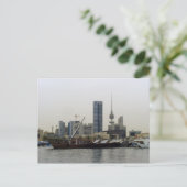 Dhau Harbour & Liberation Tower in Koeweit Briefkaart (Staand voorkant)