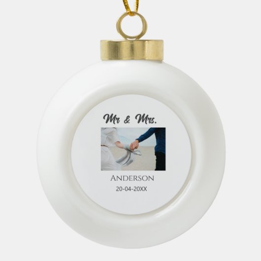 Dhr & Mevrouw voeg familienaam toe datum jaar huwe Keramische Bal Ornament (Voorkant)