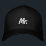 Dhr. zwarte en witte moderne schattig geborduurde pet<br><div class="desc">Mr. zwart-wit modern schattig geborduurd Baseball Pet. Beschikbaar in veel kleuren en stijlopties. Controleer de rest van het collectie om coördinerende punten aan te passen.</div>