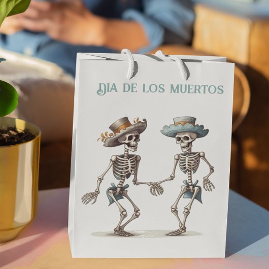 Dia de los Muertos dansende skeletten aanpasbaar Medium Cadeauzakje