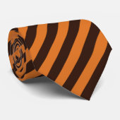 Diagonaal Bruin en Sinaasappel Gestreept Stropdas (Opgerold)