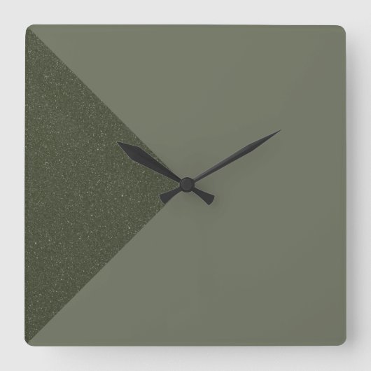 Diagonaal mos groene wandklok (Voorkant)