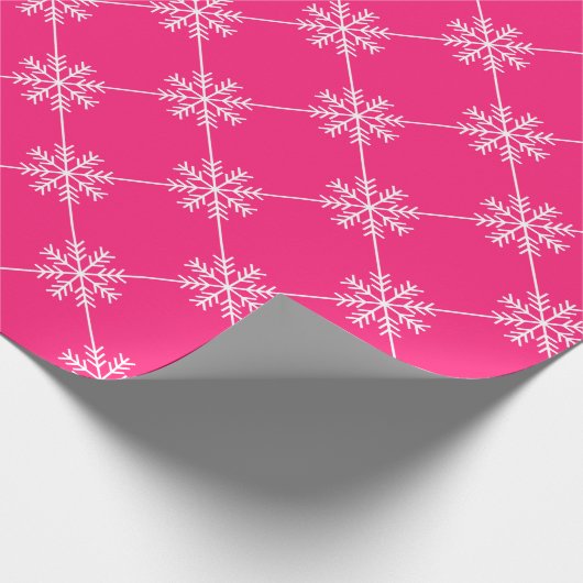 Diagonaal vierkant patroon roze sneeuwvlokken cadeaupapier (Hoek)