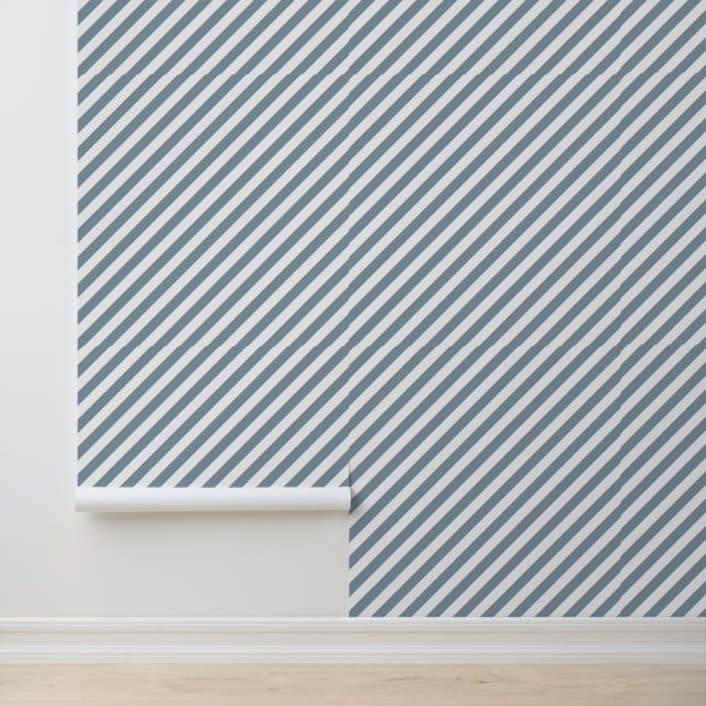 Diagonal blue and white stripes pattern behang (Applicatie)