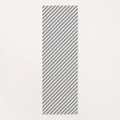 Diagonal gray and white stripes pattern yogamat (Voorkant)