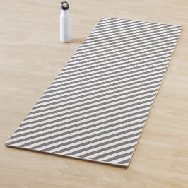 Diagonal gray and white stripes pattern yogamat