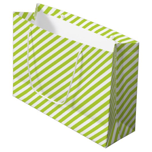 Diagonal lime green and white stripes pattern groot cadeauzakje (Voorkant Gekanteld)