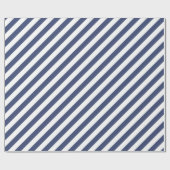 Diagonal navy blue and white stripes pattern cadeaupapier (Vlak)