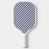 Diagonal navy blue and white stripes pattern pickleball paddle (Voorkant)
