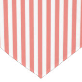 Diagonal pattern of pink and white stripes korte tafelloper (Hoek)