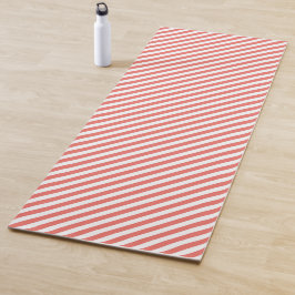 Diagonal pattern of pink and white stripes yogamat