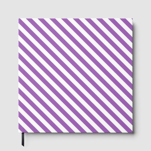 Diagonal purple and white stripes pattern gastenboek (Voorkant)
