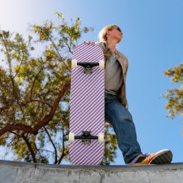 Diagonal purple and white stripes pattern persoonlijk skateboard