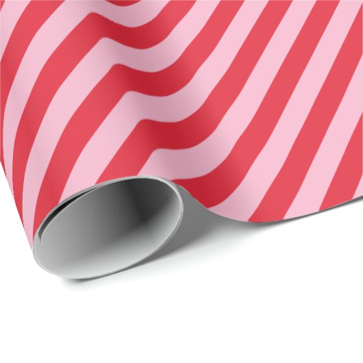 Diagonal Striped Pattern Red Pink Wide Stripe Cadeaupapier (Rol Hoek)